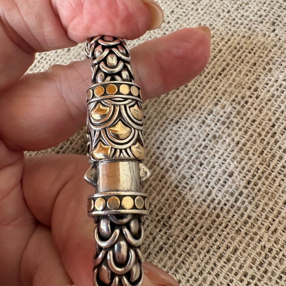 JOHN HARDY Intricate Silver and 18kt Gold Bracelet - Picture 12 of 15